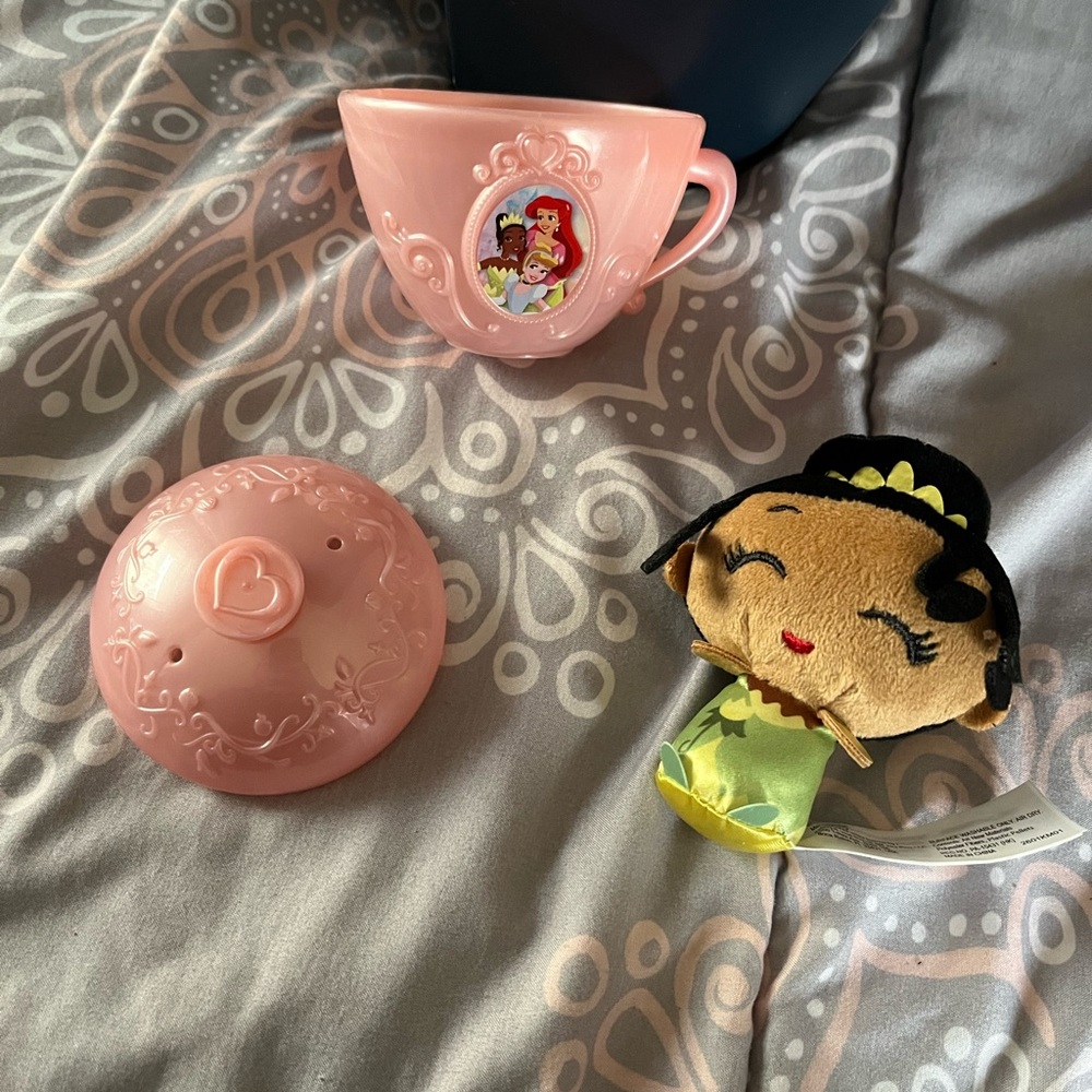 Princess Tiana in a Tea Cup